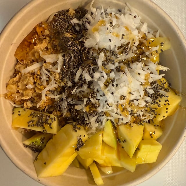 Fiji Acai Bowl.